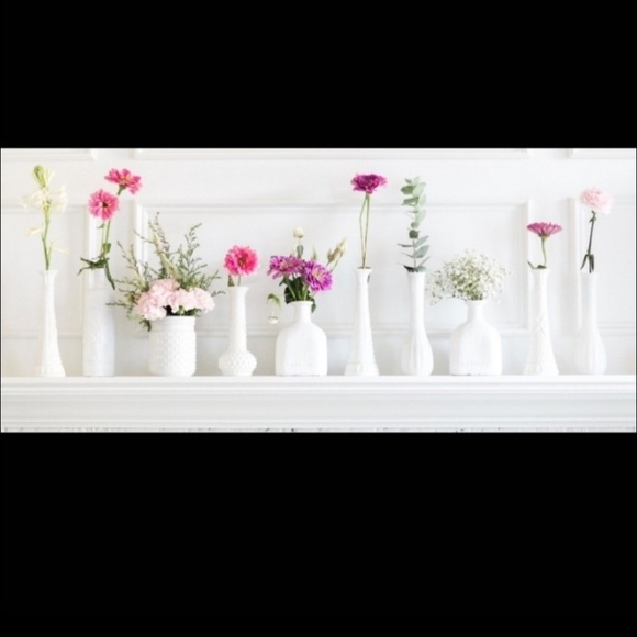 Vintage White Milk Glass 9" Vase - Picture 3 of 7